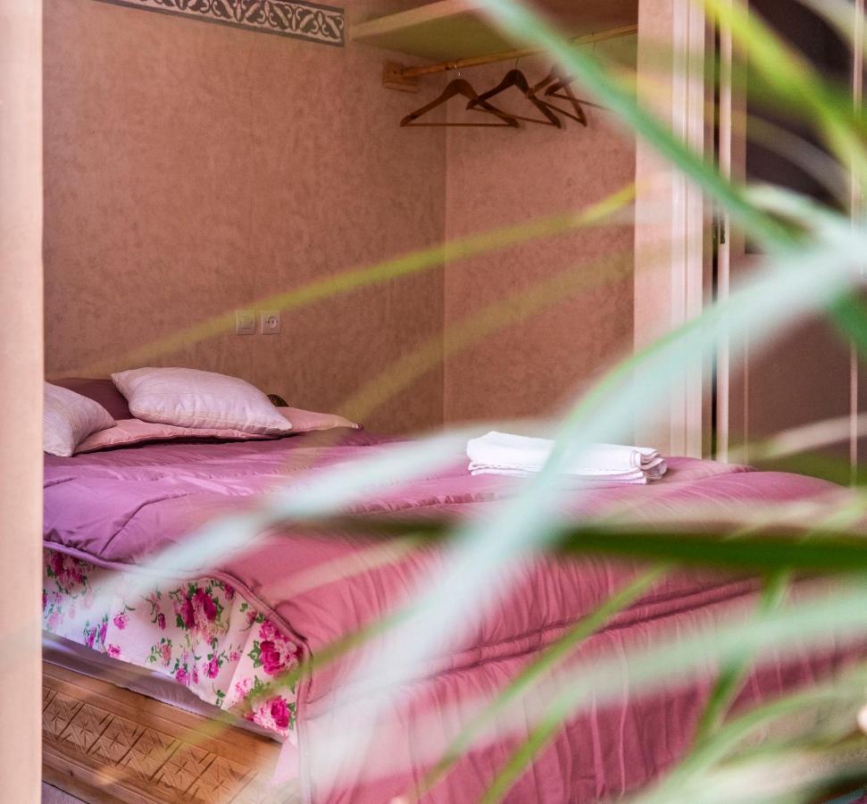 מירלפט Inna Guest House מראה חיצוני תמונה