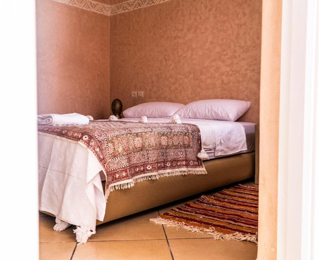 מירלפט Inna Guest House מראה חיצוני תמונה